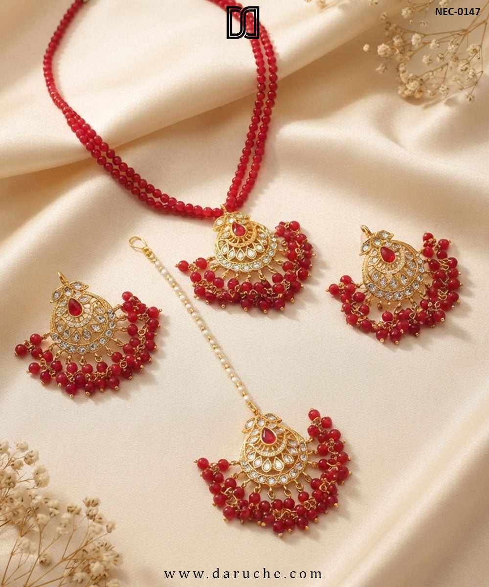Beatrice Gold Pearl Necklace Set
