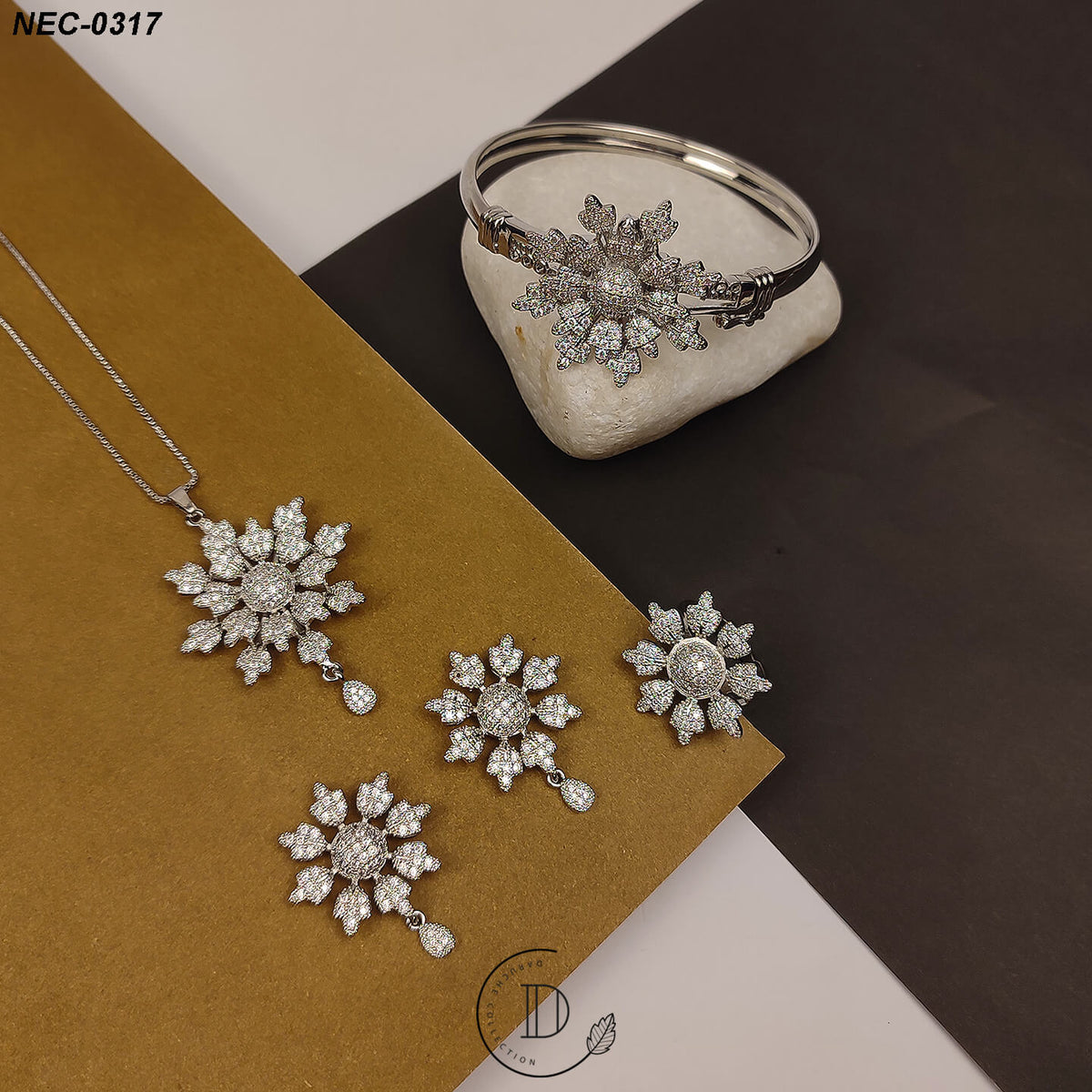 Stunning Silver Plated Zircon Stone Necklace Set