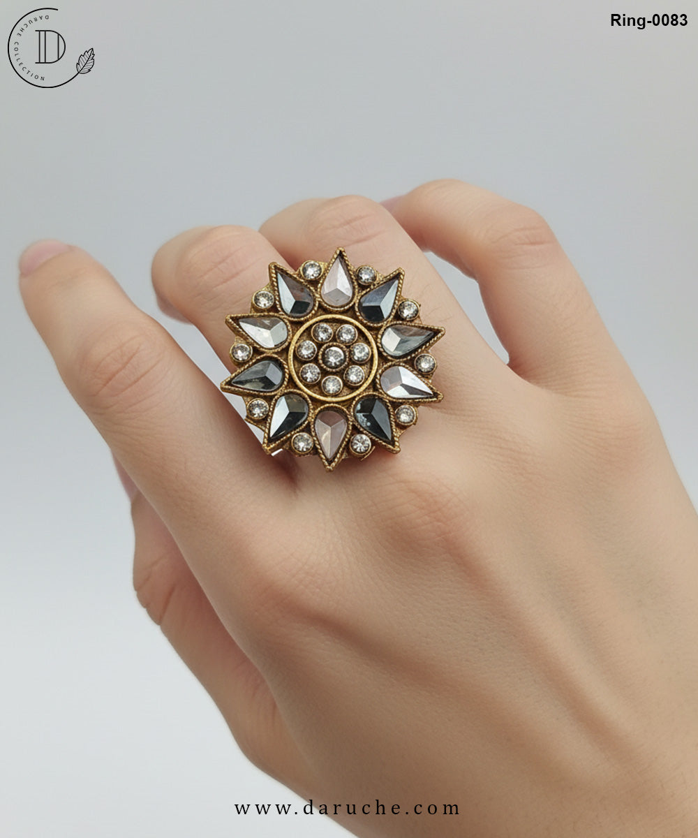 Antique Kundan Adjustable Ring