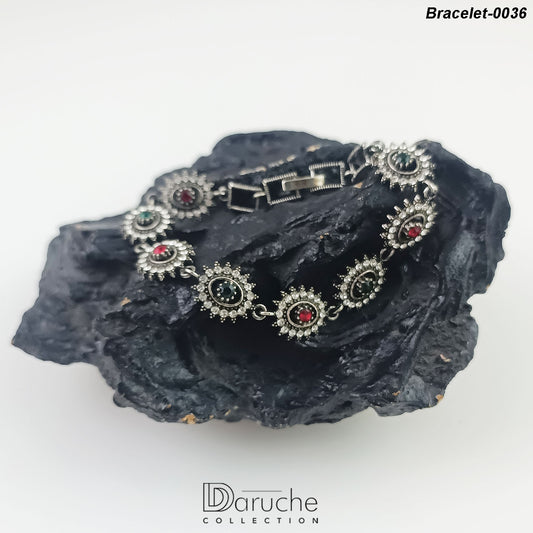 Antique Polish Zircon Stone Bracelet