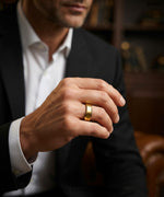 Onyx Edge Golden Band Ring