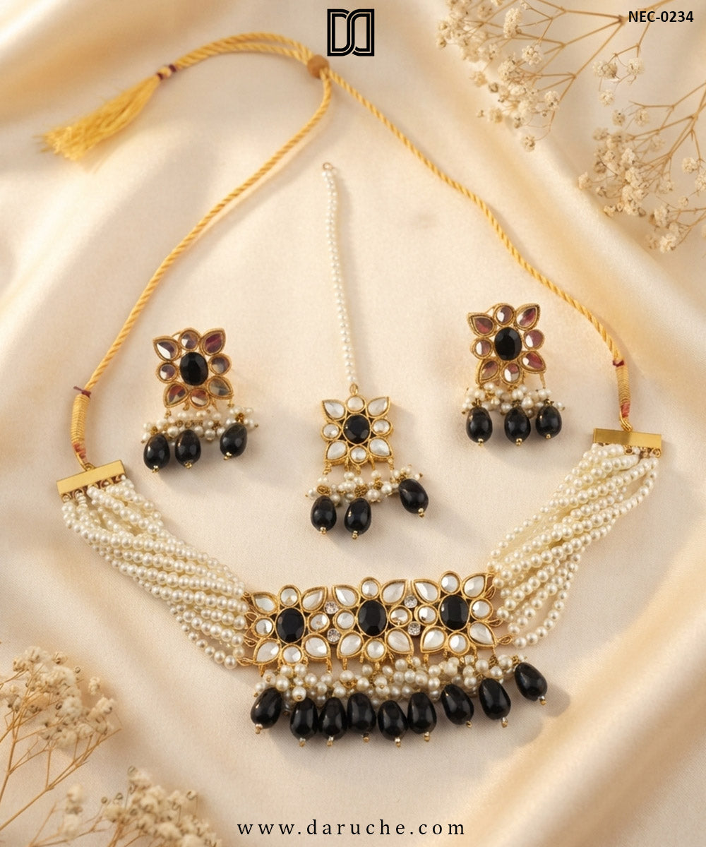 Gwendolyn Onyx Pearl Necklace Set
