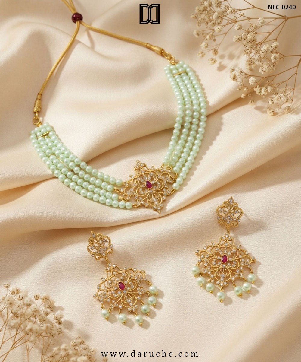 Marguerite Mint Pearl Necklace Set