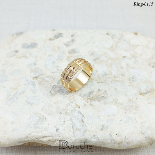 Gold Plated Textured Finger Ring