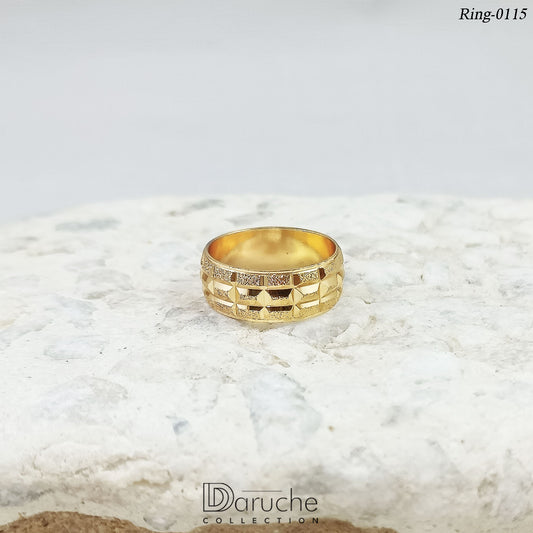 Gold Plated Textured Finger Ring